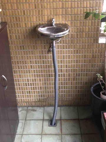 葉富捷 - 洗手檯安裝