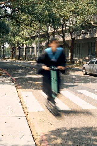 Yang Photo Studio - 畢業照、個人寫真