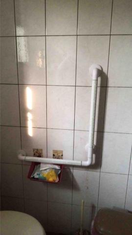 葉富捷 - 浴室扶手