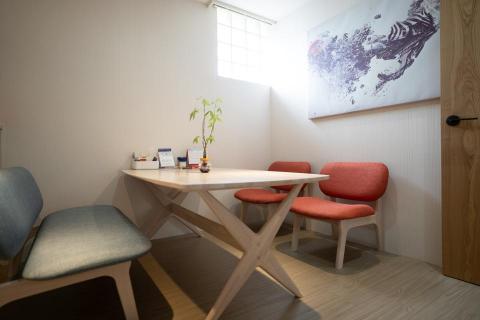 MK反轉外語 - 一對一學習空間／自修室