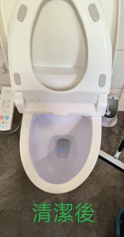 佳宸居家清潔工作室 - 馬桶清潔後