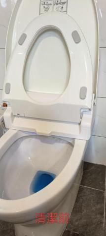 佳宸居家清潔工作室 - 馬桶清潔前