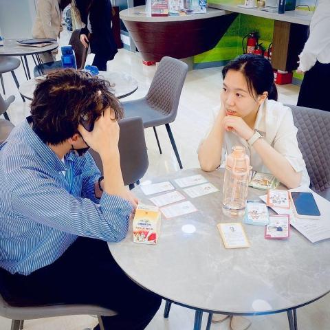 施雅文 - 職涯諮詢