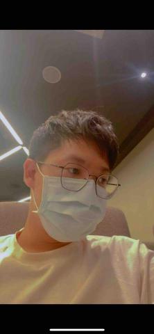 提供化學服務的專家連宸緯