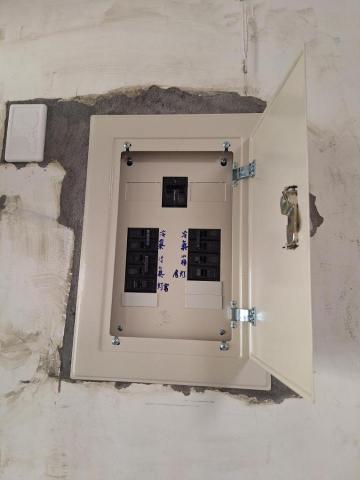 楊智水電匠 - 更換匯流排14P 楊智水電匠 - 更換匯流排14P