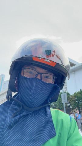 陳俊男 - 有機車、駕照可協助跑腿、代辦等工作