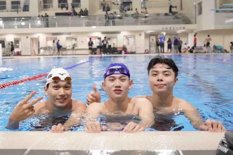 虹恩/游泳選手/專業游泳教學 - 