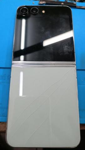 魔力科技 - 三星背蓋壞掉