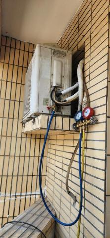 戰府工程冷氣移機安裝檢修 - 富士通2.8kw外機移裝完工