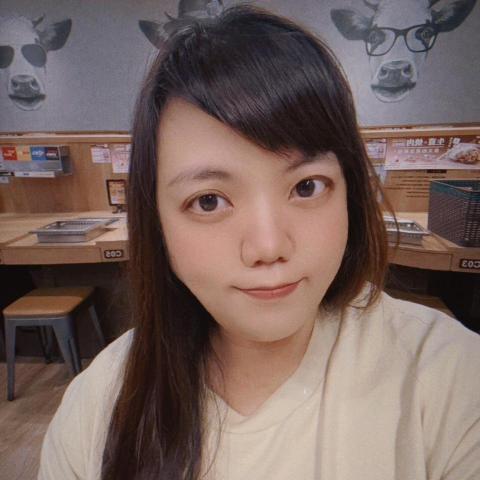 提供遛狗绳服務的專家賴小均