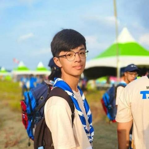 提供ptt爬蟲服務的專家蘇奕帆