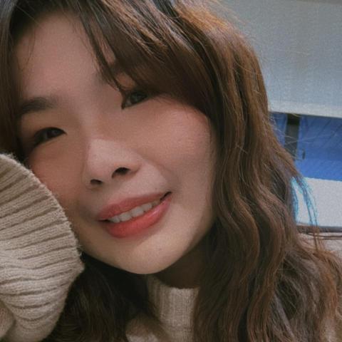 提供ailock官網服務的專家Fang