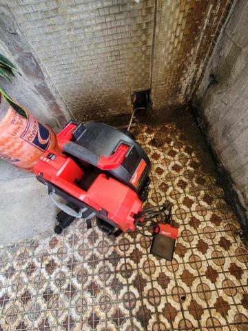 周秋宏 - 排水管疏通