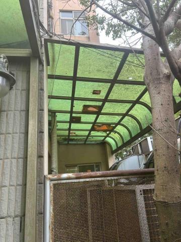 秦振企業社-鍾興龍 - 沛鑫包裝科技有限公司-冷氣機房未拆前