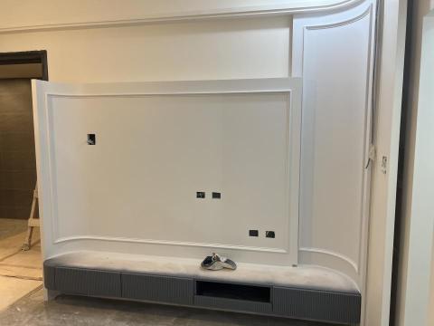 專業油漆職人許國華 - 電視牆冷烤漆