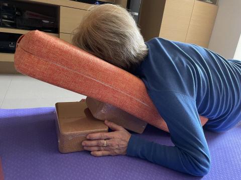 線上瑜珈課程 - 