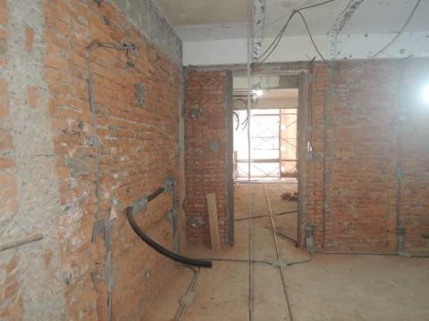 世宏水電工程行 - 