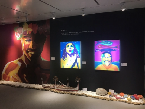 Artemis - ｜藝文策展｜
深入品味創作脈絡與藝術家生命，探索著創作者與作品的軌跡，找到共同記憶，或是為他們創造連結彼此的方式，然後提供觀展者思考領略，這個過程，讓自己也成為一位創作者，饒富趣味。