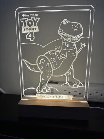 創億智造有限公司 - 雷射雕刻小夜燈