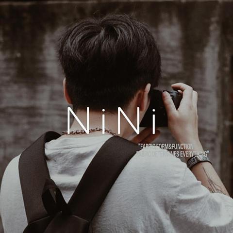 提供拍沙龍照姿勢服務的專家賴嘉旎