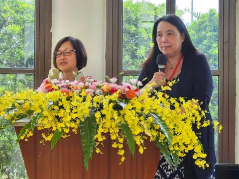 紀經儀 - 演講會議場佈