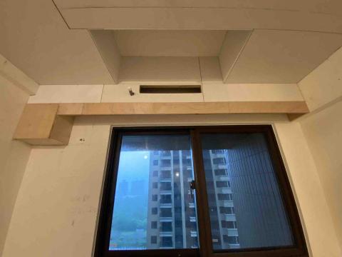 大洲室內裝潢 -  冷氣包管結合隱藏式窗簾盒（雙軌）