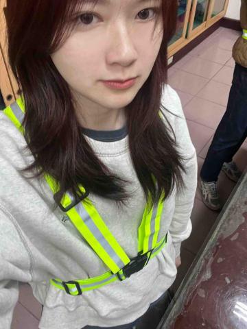 提供112數b服務的專家Chloe