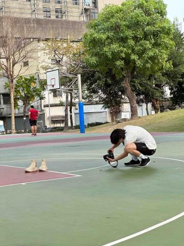 提供排球鞋服務的專家JhangT