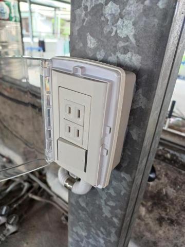 鄭皓尹 - 配管配線配插座配開關