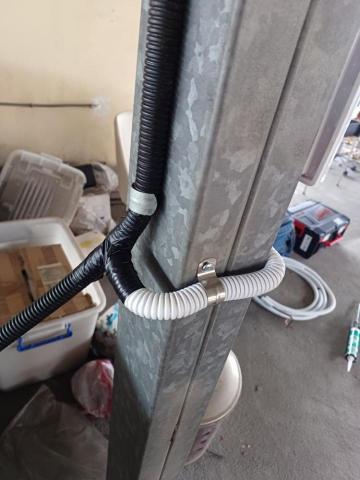 鄭皓尹 - 配管配線配插座配開關