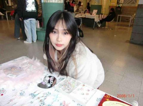 提供姐姐服務的專家汪芫欣