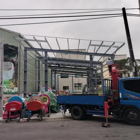 南島工程行 陳文全 - 工廠搭建