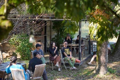 温小姐 - 2025
戶外用品產業露營活動現場
日本原廠主理人來台隨行口譯、座談會逐步口譯