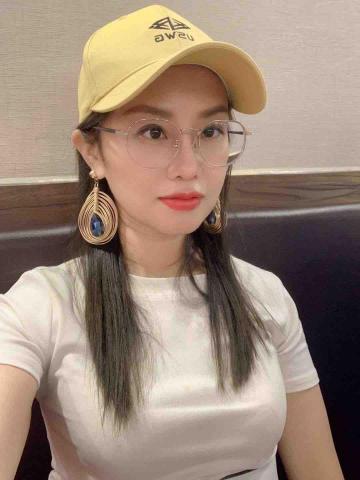 東有 - 來自印尼華裔