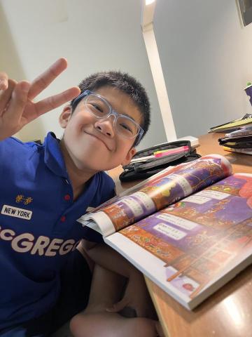 皇冠文理（ 美語/ 英文 ） 家教老師 - 小五英文