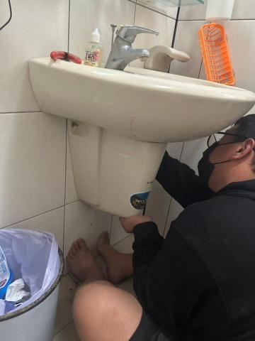 詮王國際有限公司 - 冷熱水管測試檢測。