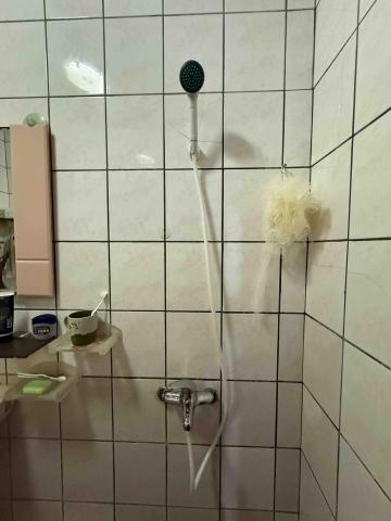 葉富捷 - 更換沐浴龍頭