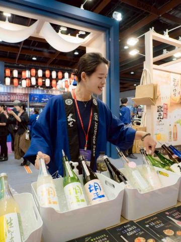 温小姐 - 2025 台北春季國際酒展
日文國際唎酒師