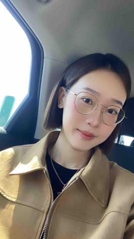 提供調酒基底服務的專家林宛妤