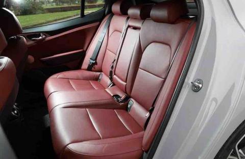 商務、婚禮、活動接送 - 