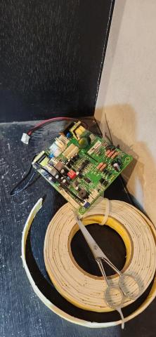 戰府工程冷氣移機安裝檢修 - 華菱吊隱式內機機板更換