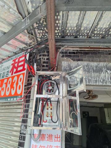 楊智水電匠 - 線徑38平方含電表座閘刀開關安裝 楊智水電匠 - 線徑38平方含電表座閘刀開關安裝