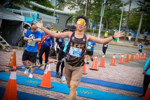 概樂意象攝影工作室 - 揮灑汗水，邁向終點