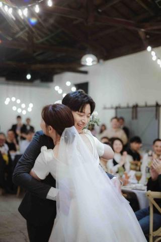 概樂意象攝影工作室 - 世界破破爛爛，我們一起縫縫補補✨