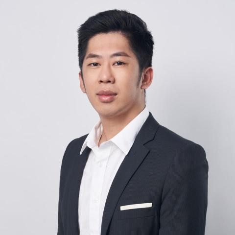 提供外包服務的專家Bill Ling