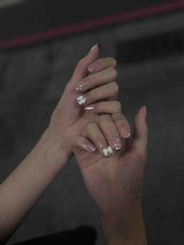 乖皮熊美甲小作坊 - 