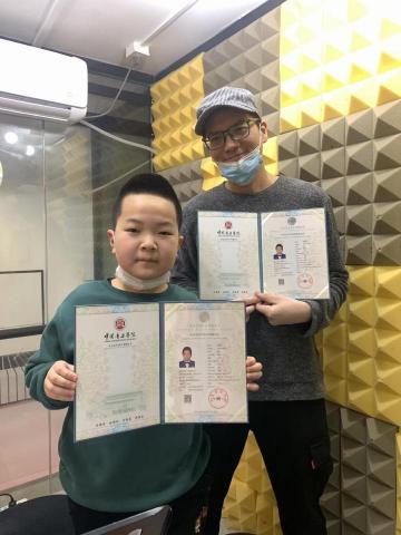 polo wang - 學生考取爵士鼓檢定證書