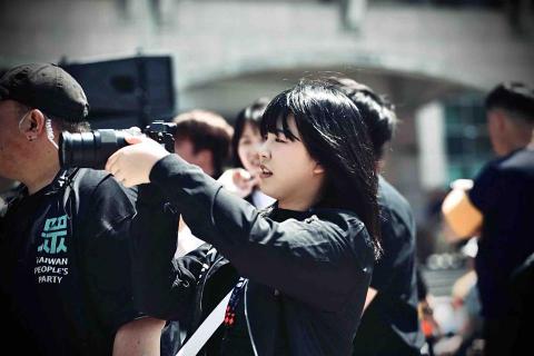 提供edm服務的專家歐庭欐