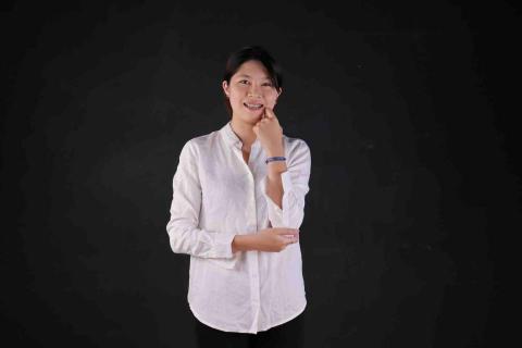 提供收纳桌服務的專家半口氣 工作室