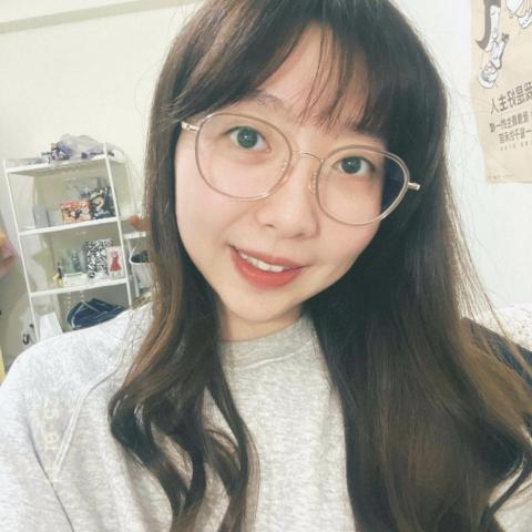 提供n4服務的專家朱薇琪